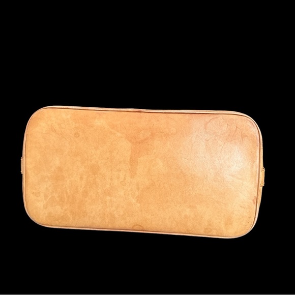 Live Show Listing: Louis Vuitton Alma PM - Picture 8 of 12